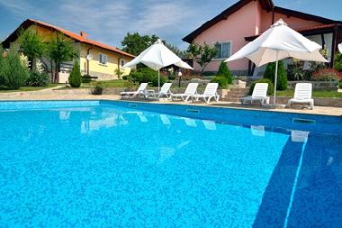 Holiday House in Bryastovets (Burgas) or holiday homes and vacation rentals