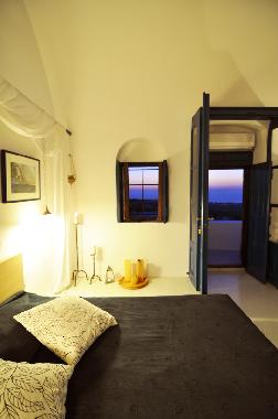 Holiday Apartment in Oia (Kyklades) or holiday homes and vacation rentals