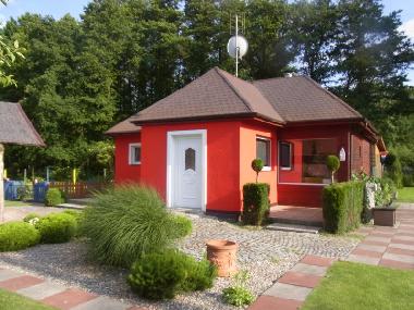 Holiday House in Nowe Warpno (Pomorskie) or holiday homes and vacation rentals