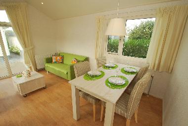Chalet in Egmond (Noord-Holland) or holiday homes and vacation rentals