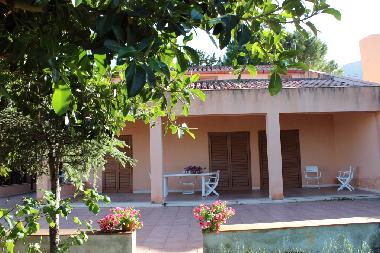 Villa in Castellammare del Golfo (Trapani) or holiday homes and vacation rentals