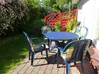 Holiday House in Zingst (Fischland-Dar�-Zingst) or holiday homes and vacation rentals