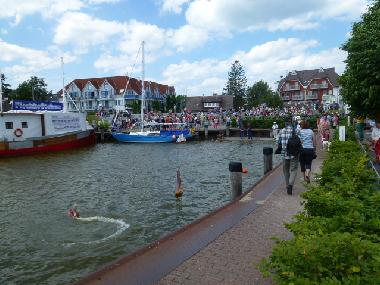 Holiday House in Zingst (Fischland-Dar�-Zingst) or holiday homes and vacation rentals