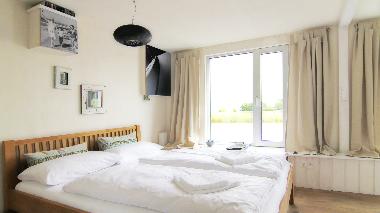 Holiday House in Ostseebad Prerow (Fischland-Dar�-Zingst) or holiday homes and vacation rentals