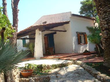 Villa in Leporano Marina (Taranto) or holiday homes and vacation rentals