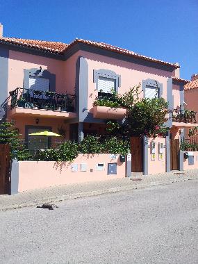 Holiday House in ribamar -ericeira (Grande Lisboa) or holiday homes and vacation rentals