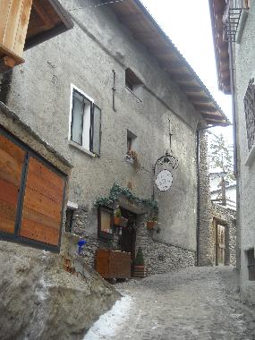 Main door of the hole house