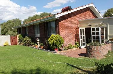Sunroom & Outdoor Side Area