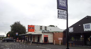 Shops for Supplies within walking distance