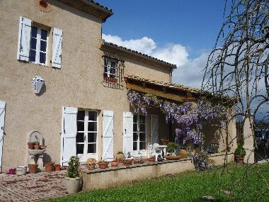 Bed and Breakfast in FIAC (Tarn) or holiday homes and vacation rentals
