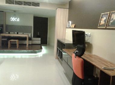 Holiday Apartment in Charoen-Nakorn (Krung Thep) or holiday homes and vacation rentals