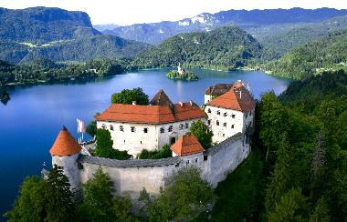 Holiday Apartment in Bled (Bled) or holiday homes and vacation rentals