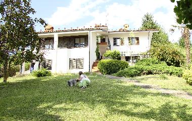Holiday House in Dogliani (Cuneo) or holiday homes and vacation rentals