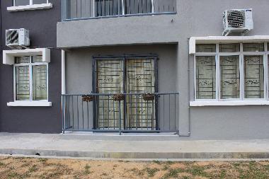 Facade of the ground level Straitsview Stay Aprt