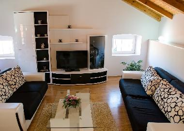Holiday Apartment in Sibenik (Sibensko-Kninska) or holiday homes and vacation rentals