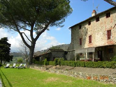 Villa in Pieve Santo Stefano  (Lucca) or holiday homes and vacation rentals