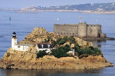 Holiday House in saint pol de leon (Finist�re) or holiday homes and vacation rentals