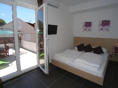 Holiday Apartment in Vodice (Sibensko-Kninska) or holiday homes and vacation rentals