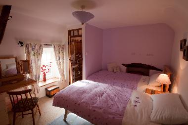 Rock Cottage Twin Bedroom
