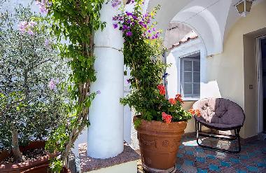 Holiday Apartment in Anacapri (Napoli) or holiday homes and vacation rentals