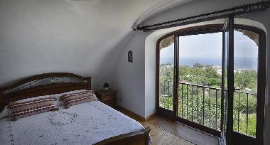 Holiday Apartment in Anacapri (Napoli) or holiday homes and vacation rentals
