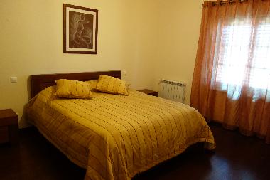 Holiday House in Santo Estevo (Grande Lisboa) or holiday homes and vacation rentals