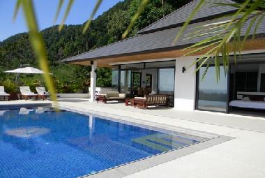 Villa in Koh Lanta (Krabi) or holiday homes and vacation rentals