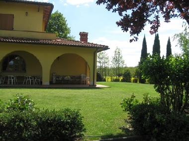 Holiday Apartment in Bucine (Arezzo) or holiday homes and vacation rentals