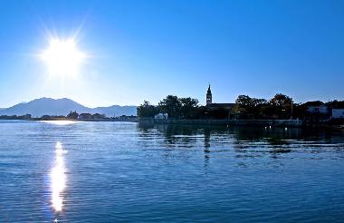 Holiday House in Opuzen (Dubrovacko-Neretvanska) or holiday homes and vacation rentals