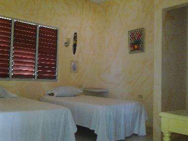 2-bed room -RealRock-