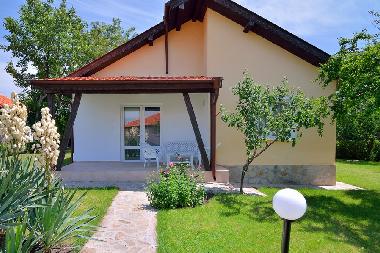 Holiday House in Bryastovets (Burgas) or holiday homes and vacation rentals