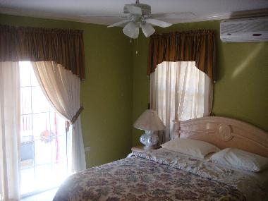Holiday Apartment in Kingston (Kingston) or holiday homes and vacation rentals