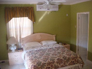 Holiday Apartment in Kingston (Kingston) or holiday homes and vacation rentals