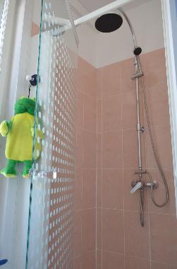 Holiday Apartment in Veules les Roses (Seine-Maritime) or holiday homes and vacation rentals