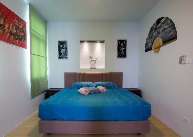 Suite bedroom with king size bed
