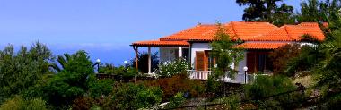 Villa in Tijarafe (La Palma und El Hierro) or holiday homes and vacation rentals