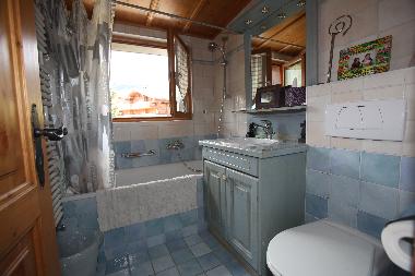 Bathroom 3 ? Shower and bath 