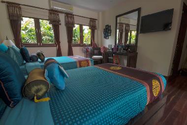 Villa in Cherngtalay, Thalang (Phuket) or holiday homes and vacation rentals