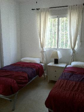 Villa in El Campello (Alicante / Alacant) or holiday homes and vacation rentals