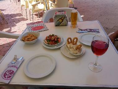 Holiday House in La Marina Urbanisation (Alicante / Alacant) or holiday homes and vacation rentals