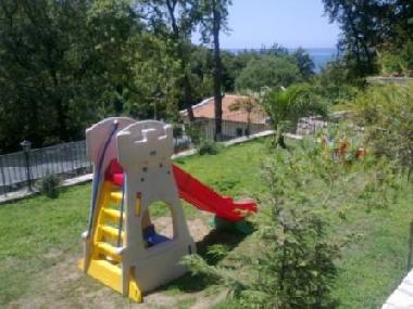 Villa in Bar-Utjeha-Kruce (Montenegro) or holiday homes and vacation rentals