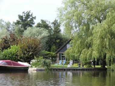 Holiday House in Ossenzijl (Overijssel) or holiday homes and vacation rentals