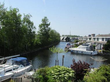 Holiday House in Lemmer (Friesland) or holiday homes and vacation rentals