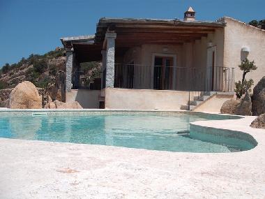Holiday House in Baja Sardinia (Olbia-Tempio) or holiday homes and vacation rentals