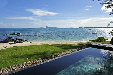 Private Pool  - Villa Les Canonniers-Karma