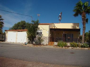 Chalet in Tarajalejo (Fuerteventura) or holiday homes and vacation rentals
