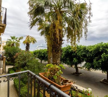 Holiday Apartment in Trapani (Trapani) or holiday homes and vacation rentals