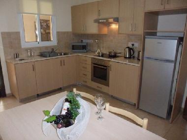 Spacious Kitchen / Dining Area