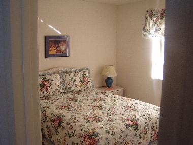 Bedroom 2 (with walk in Wardrobe)