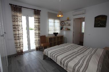 Holiday House in empuriabrava (Girona) or holiday homes and vacation rentals